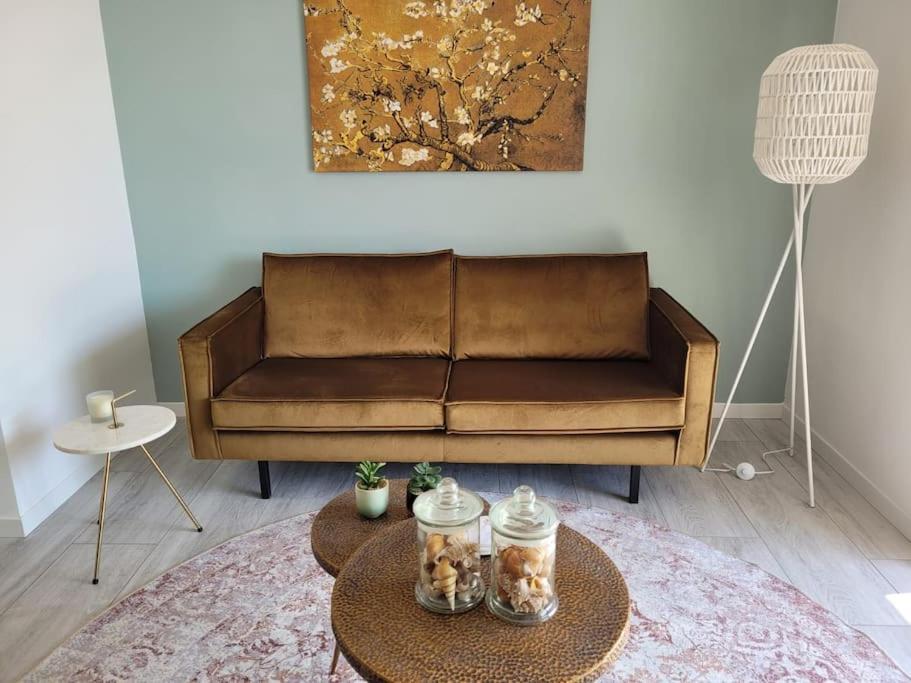 Lago-Apartment Midy, Sfeervol, Zwembad, Airco Domaso Ngoại thất bức ảnh